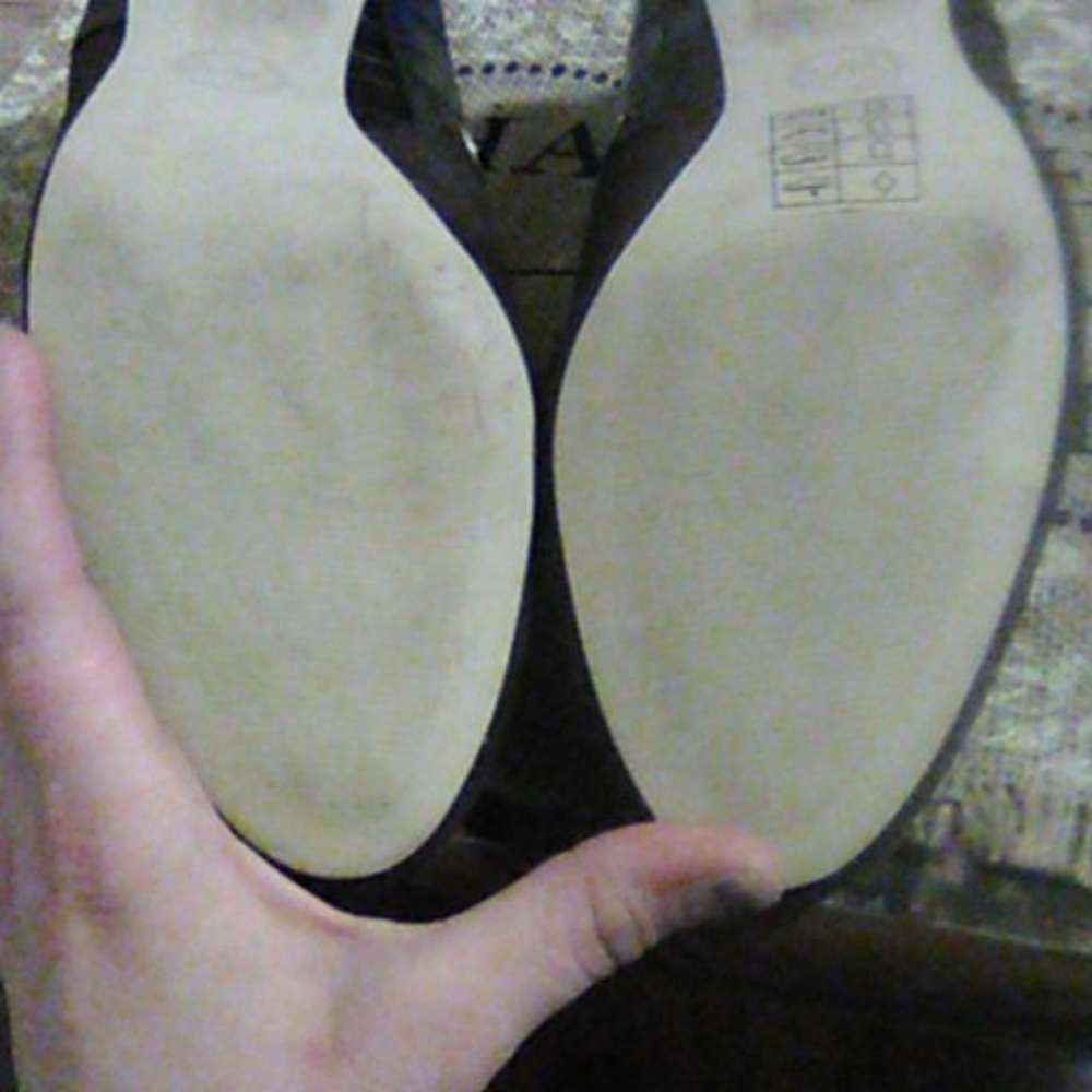 Michael Kors booties - Picture 8 of 12